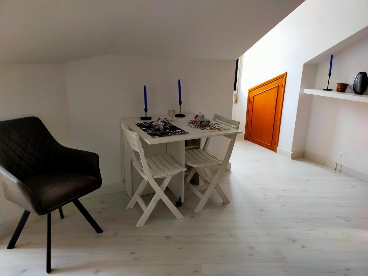 Apartamento En El Casco Antiguo De Ponferrada Esterno foto